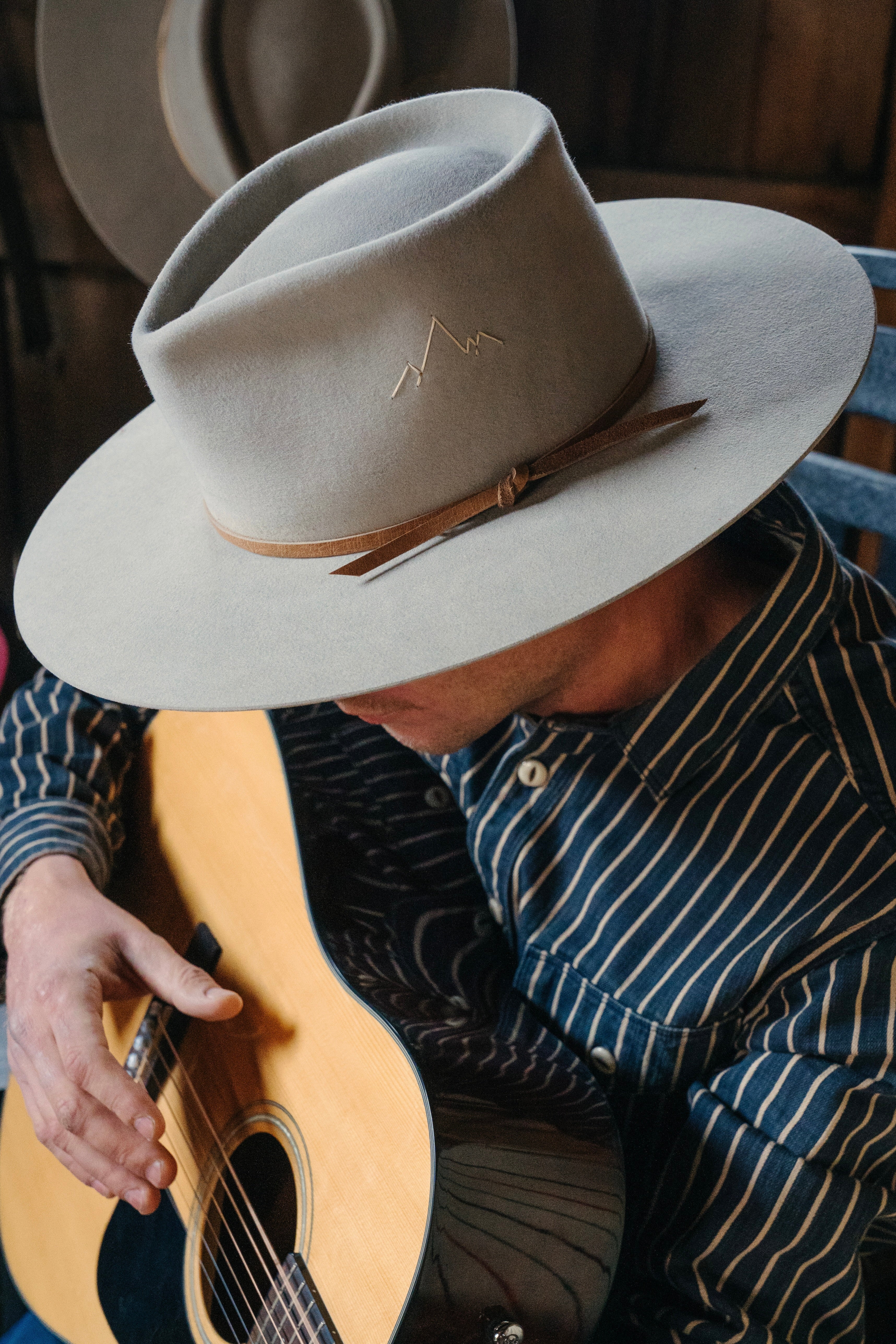 コヤンイサムチョン❇︎リトルヤーンハンターズ❇︎3way✳︎ショルダーベルト付き Silver Belly: Western 50x – JW Bennett