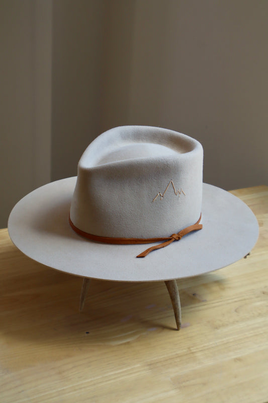 Bone: Western 50x