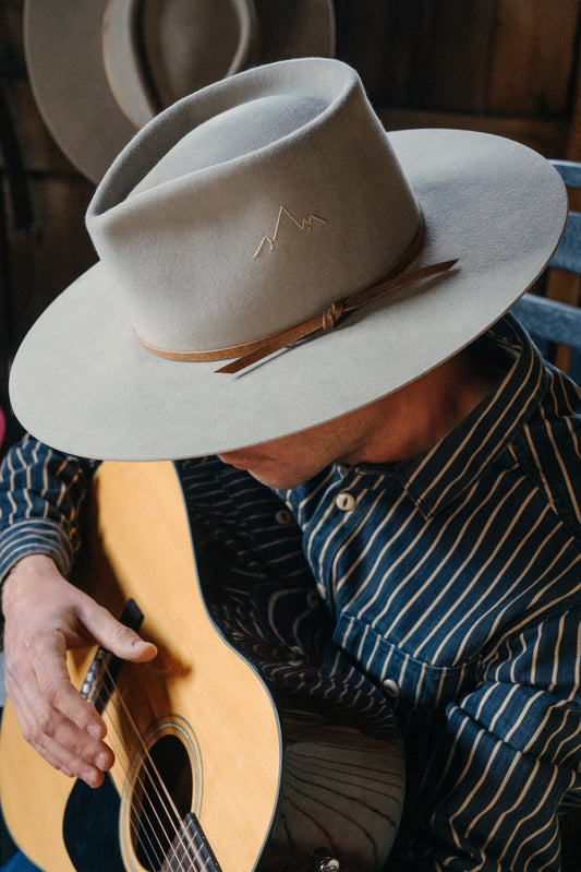 Silver Belly: Western 50x