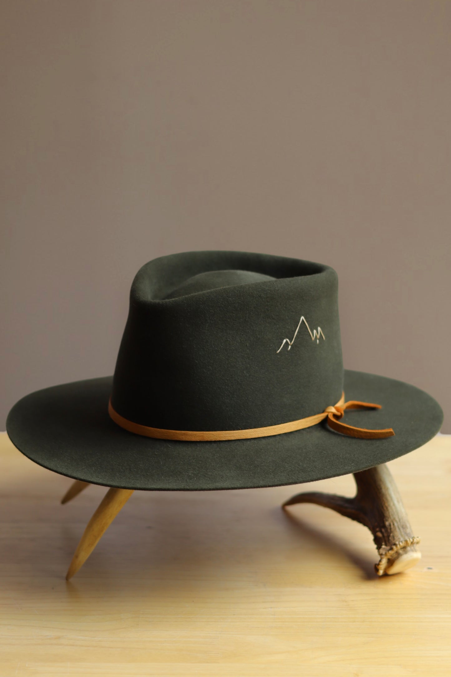 Moss: Western 50x