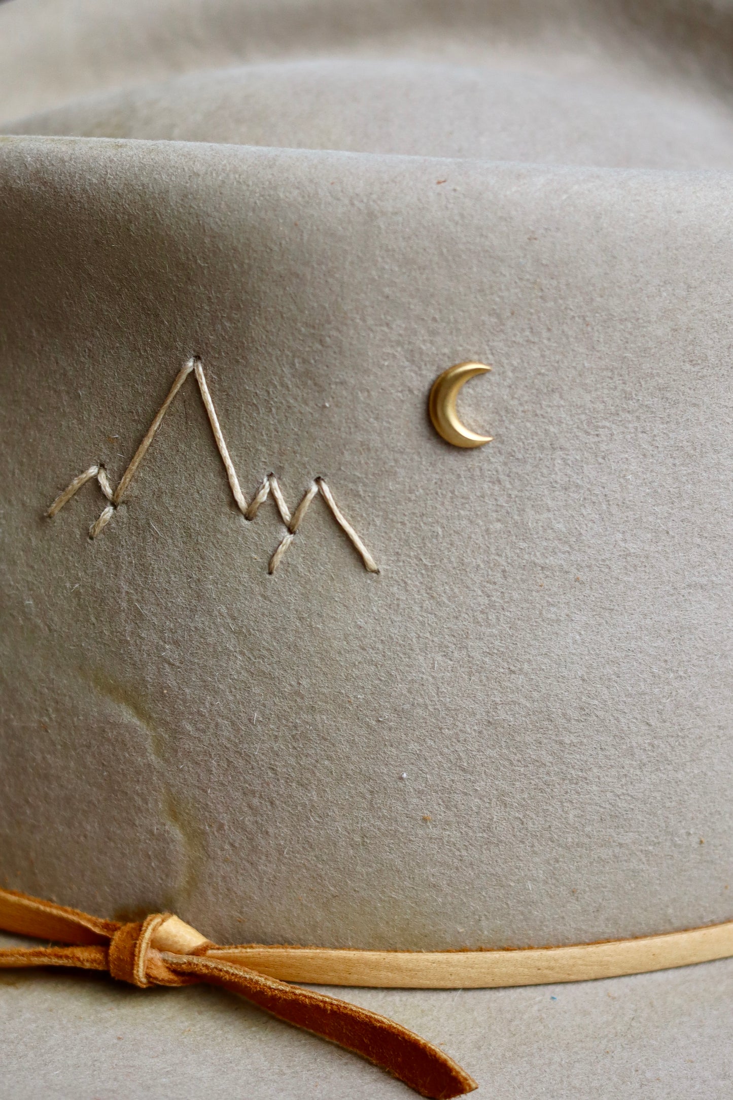 Moon Sliver