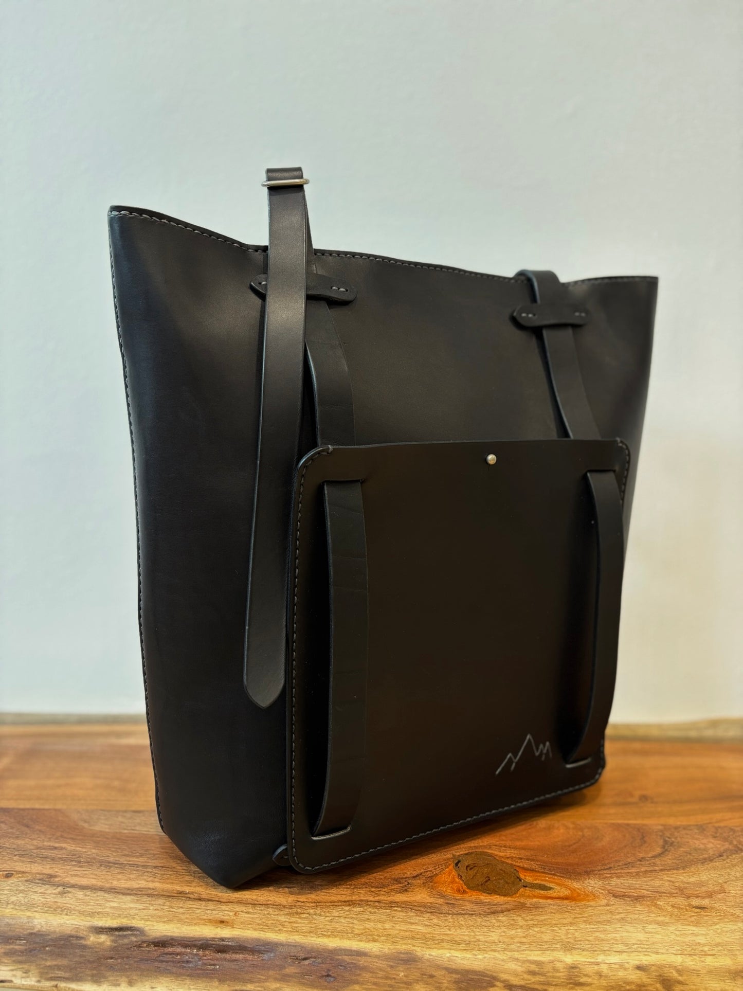 The Jackson Traveler Tote