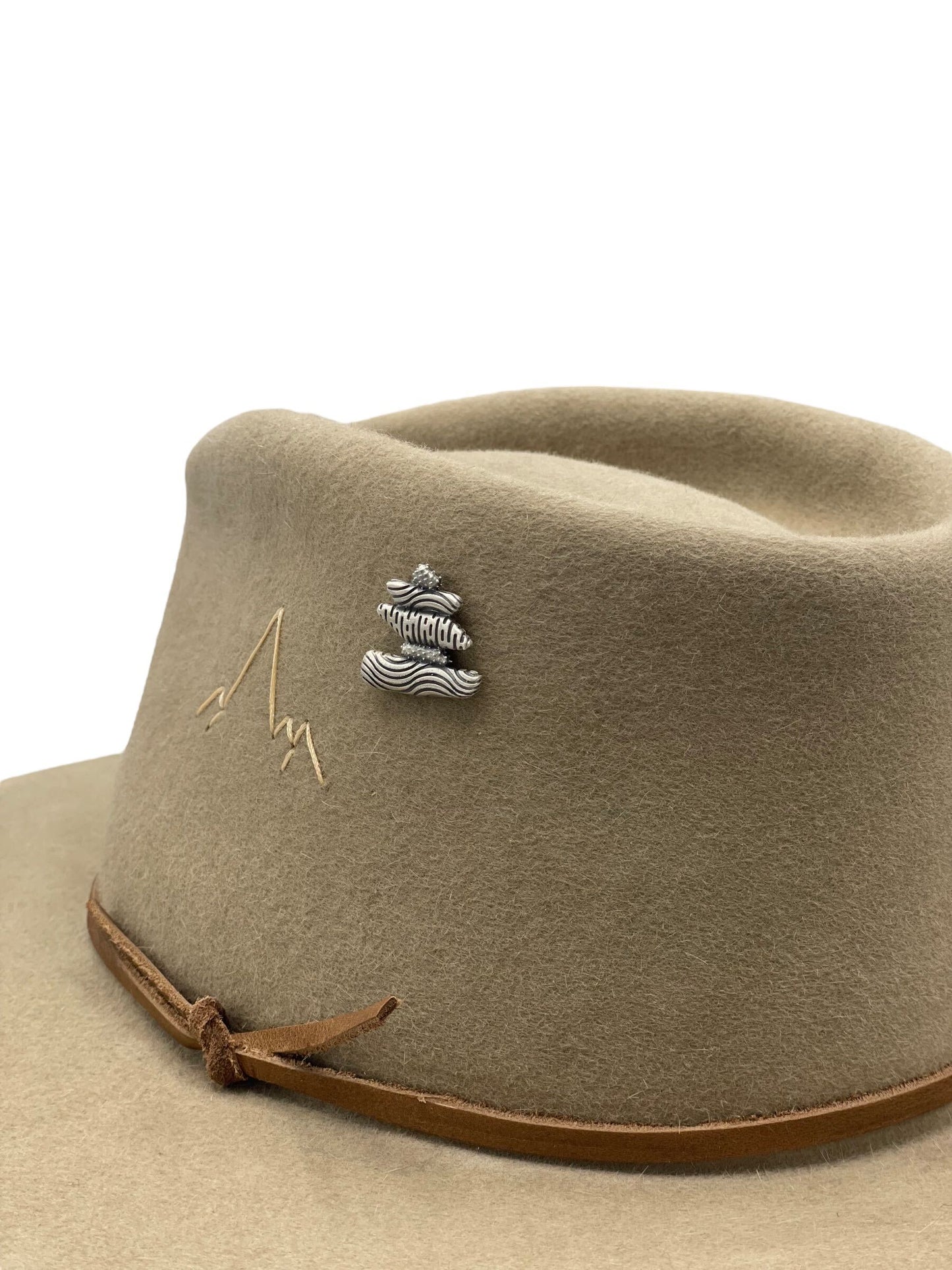Cairn Hat Pin